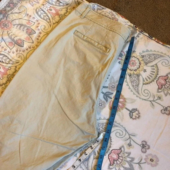 L.L.Bean Favorite Fit Women Jeans Size 16 - Picture 3 of 9